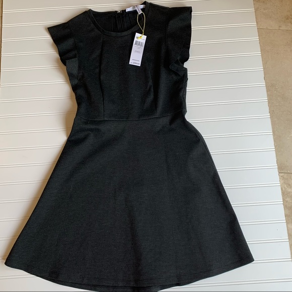 NWT- BCBGeneration Heather Charcoal Ponte Flutter-Sleeve Dress. Size 6 - Picture 7 of 9